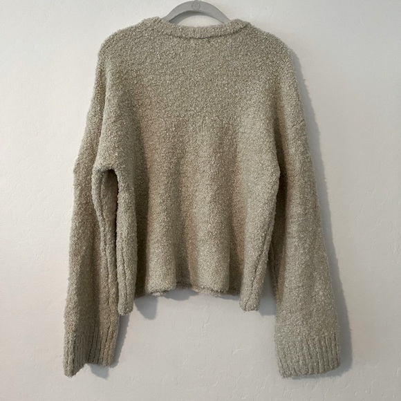 Abound Sweater - Picture 2 of 6